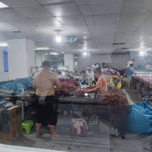 广州市创赢服饰有限公司