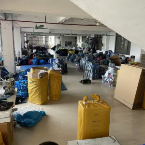 桂平市木乐镇雯轩服装厂