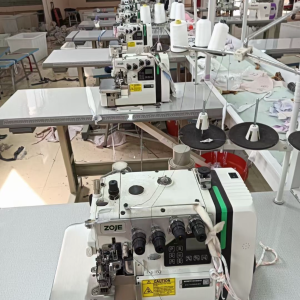 安阳市咘咖熊服饰有限公司