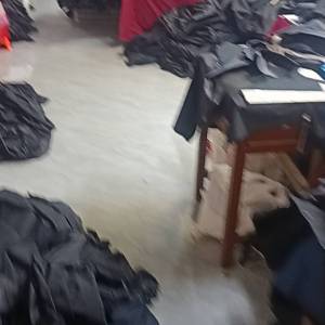 大名君威服装厂