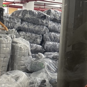 东阳市携杨服饰有限公司