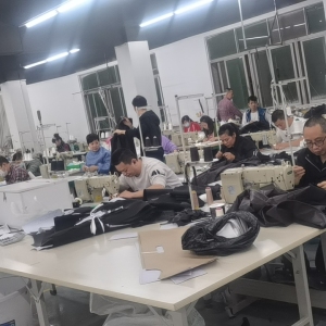 东莞诱货时装有限公司