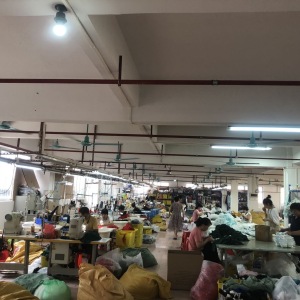 佛山鼎诚服饰有限公司