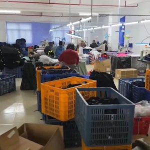 福建泉州梦伊朵服饰有限责任公司