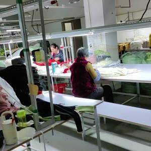 东莞市利南服饰有限公司