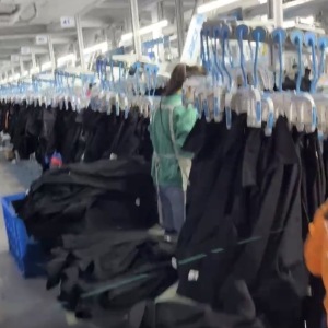 湖南省湘西自治州康裕民族服饰有限公司