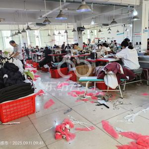 晓鹄服装加工厂