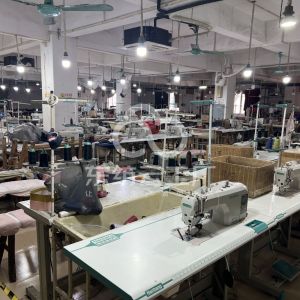 广州市亿纯服饰有限公司