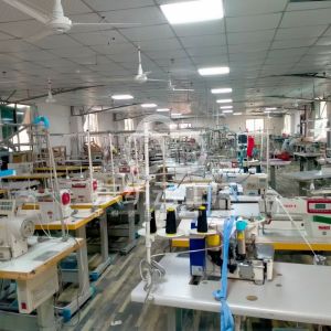 广东省汕尾市海丰县龙凌服装厂