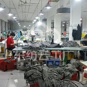 湖北省孝感市应城市圣雪服饰