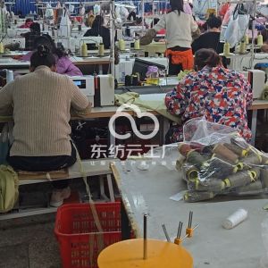 武汉市迪思露服饰有限公司