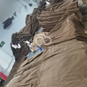 广州鸿捷服饰有限公司