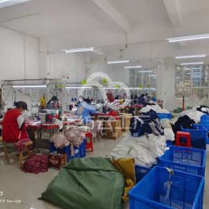 清湖依衫服装厂