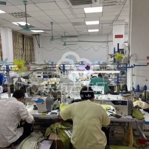 江南村横岗服装厂