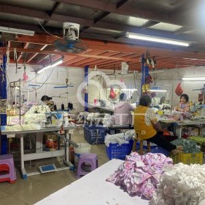 顺利贝贝制衣厂