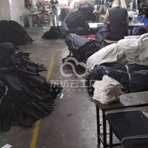 萌妞服装加工厂