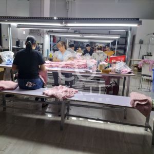 东莞市宝衣服饰有限公司