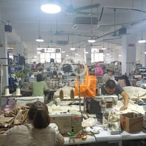 广州芊希服装有限公司