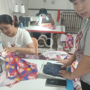 春明服装加工厂