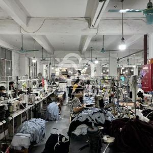 吴兴织里泽然制衣厂