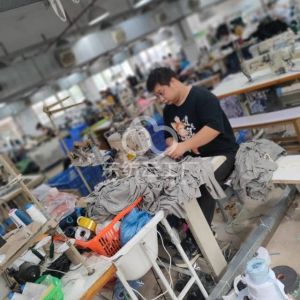 东莞市舒铭服装有限公司