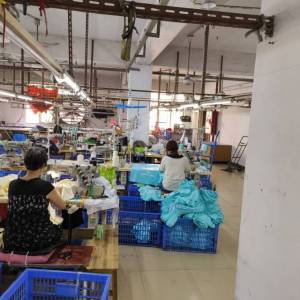 基鸿制衣有限公司