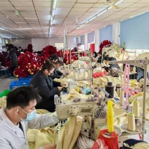 田源服饰服装厂