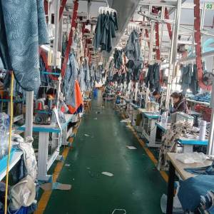 湘西自治州康裕民族服饰有限责任公司