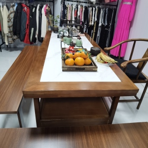 南宁市高新区元龙制衣厂