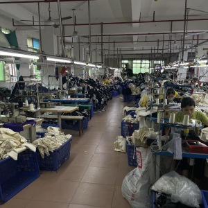 绫信服饰有限公司