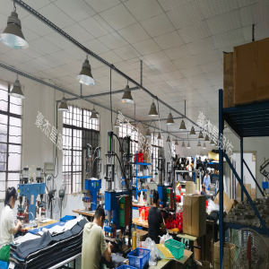 豪杰星服饰（东莞）有限公司