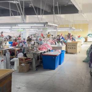 石家庄奇莫服装公司