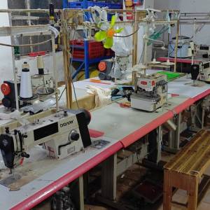 朵朵服装加工厂