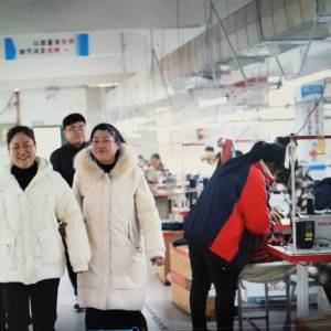 河南省南阳市唐河县尔辰服饰有限公司