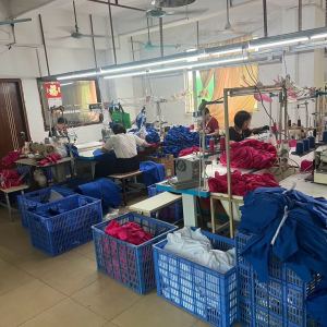 东莞市明顺服装贸易有限公司