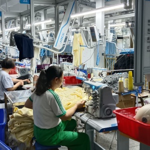 湖南悦凯兴服装有限公司