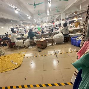 阳光女孩制衣厂