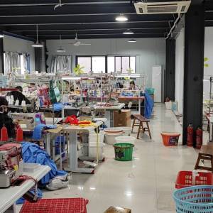 湖北省监利市莲台制衣厂