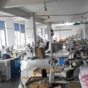 东阳市乐哈服饰厂