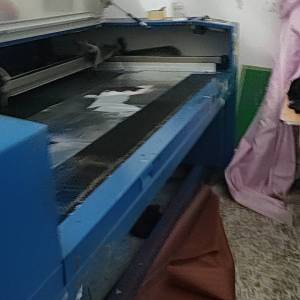 鸿发烫钻压钻  激光  包装袋一条龙生产