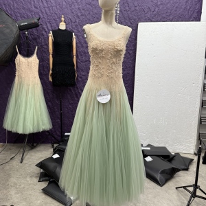 实体+淘宝+抖音直播 寻女装小礼服工厂