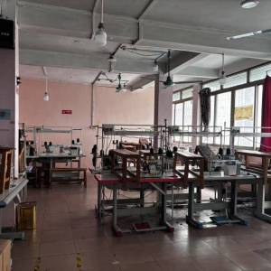 阿钟服装加工厂