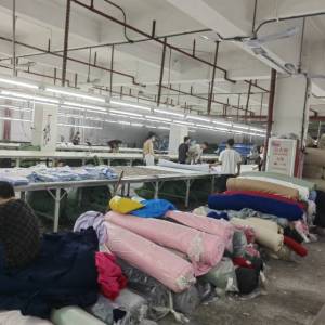 中山市辰达服饰商贸行