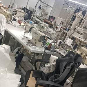 羽山时装有限公司