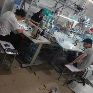 美衣部落制衣服饰