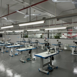 张腾玥服装设计工作室