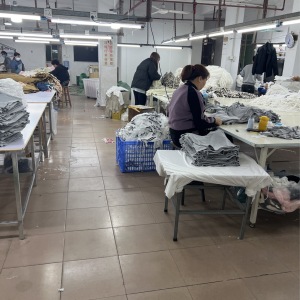 东莞市佑汐坊服装有限公司