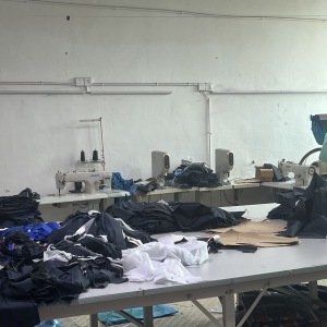 重点金飞服饰有限公司