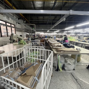 监利军锦纺织服饰有限公司