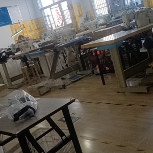 慈利县澧佳服装厂